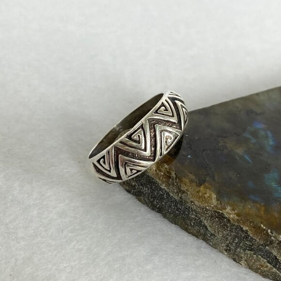 Sterling Silver 925 Oxidized Geometric Maze Pattern Dome Style Band Ring Sz 8.75 - Picture 5 of 16